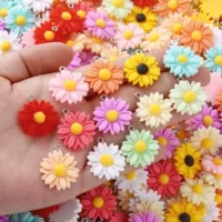 Цветные маленькие маргаритки цветы кремовый клей diy чехол для телефона ручной работы материал для аксессуаров для волос смешанная смола гаджет