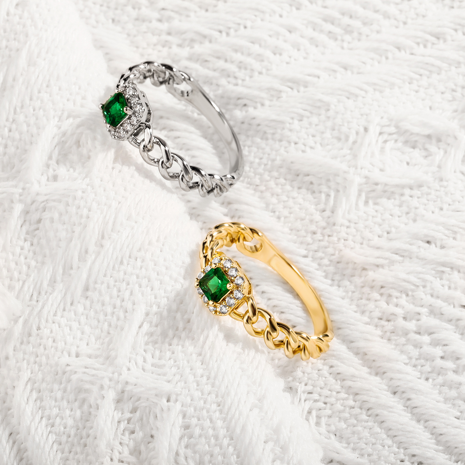 French Retro Emerald Zircon Cuban Chain Ring For Women Gold_voghion.com
