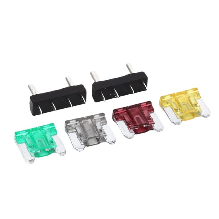 厂家产销售贡福品牌卧式汽车插片保险丝座小号插片保险丝