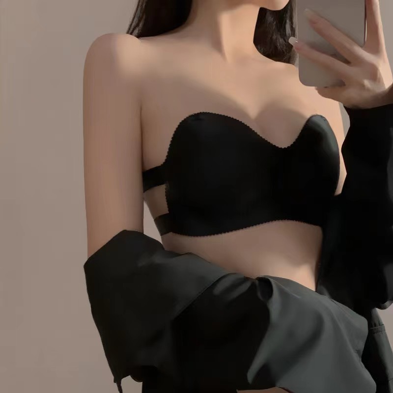 Sexy sin tirantes, hermoso pecho envuelto en la espalda, pecho pequeño, recogido, top de tubo de una palabra, antideslizante, sin anillo de acero, ropa interior sin costuras, mujer