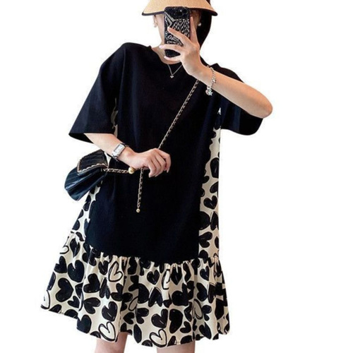 Plus-size women's summer dress with love pattern, summer Korean-style plus-size floral dress