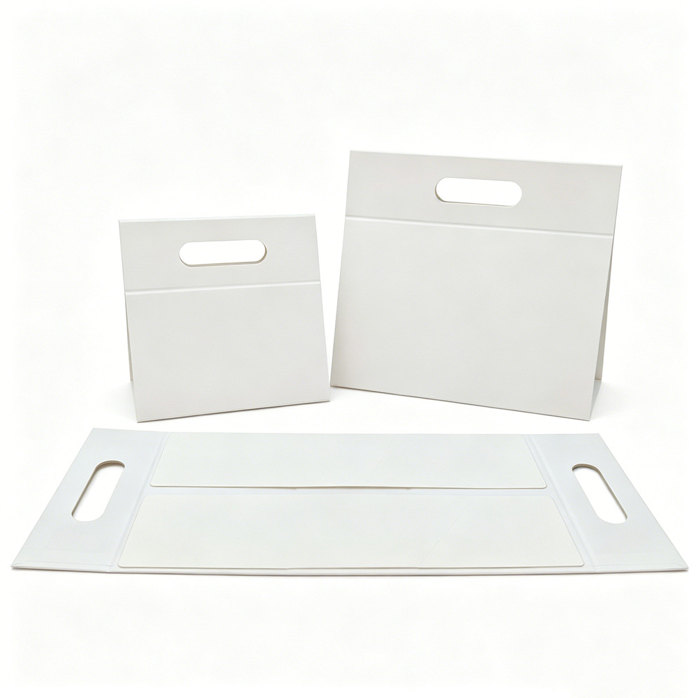 Caja plegable triangular - Blanco; pequeño 20x10x20cm