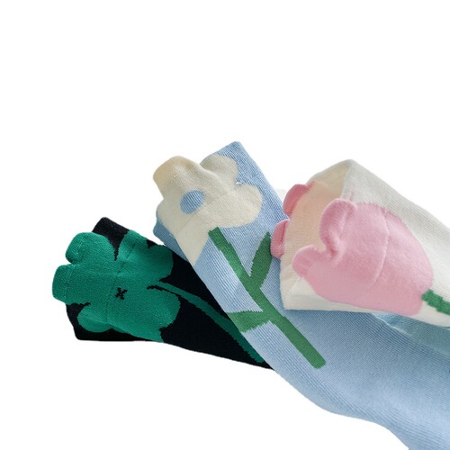 Ins trend mid-tube spring tulip three-dimensional college style versatile sweet and cute forest style mid-tube cotton socks