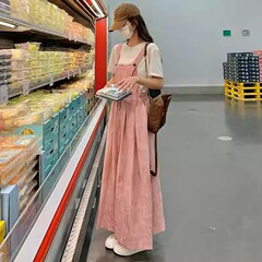 年齢を減らす気質の高級感のある背もたれのズボンの夏の太ったmm300斤の大きいサイズはやせていてゆったりしています。