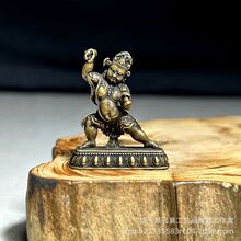 仿古藏佛铜器黄财神大黑天小摆件黄铜实心金刚手佛像迷你口袋佛
