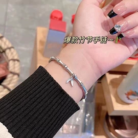 耳线;项链;耳钉