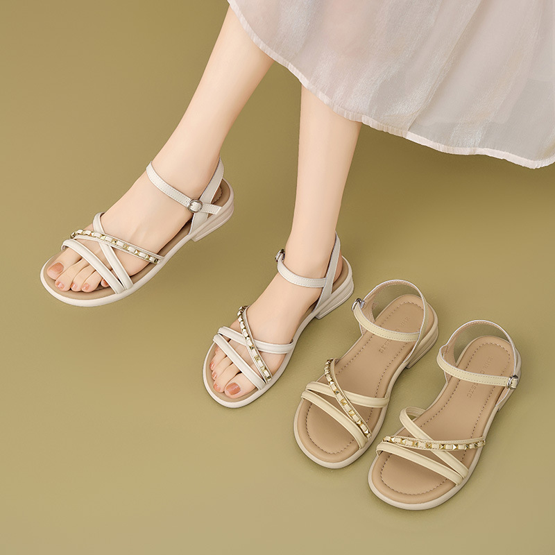 Dép sandal nữ quai chữ V đế thấp siêu mềm nhẹ — CE56 màu vàng nhạt