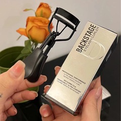 D家迪まつげクリップ美化粧ツールスポット黒滑り止めカールセット超使いやすいシンプルなソフトゴム美化粧クリップ