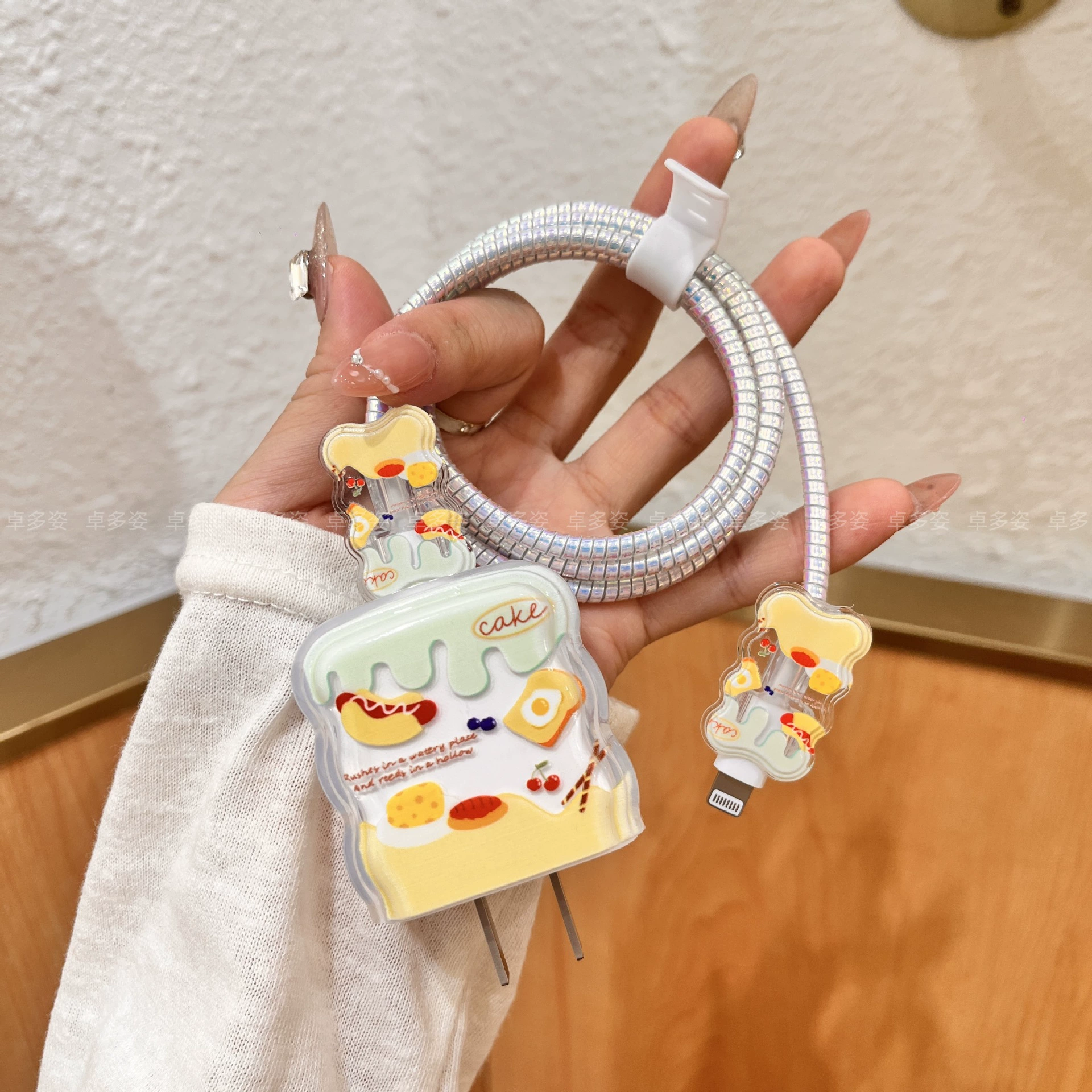 Ins мультяшный торт сыр яблоко 16 зарядное устройство 20 Вт защитная крышка намотка провода укус провода анти-ломкость волна