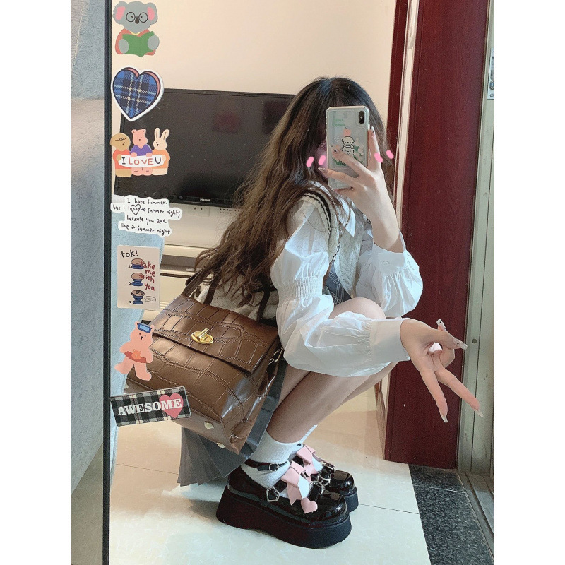 学院风套装女秋2025新款外搭叠穿V领针织马甲毛衣衬衫两件套显瘦|undefined