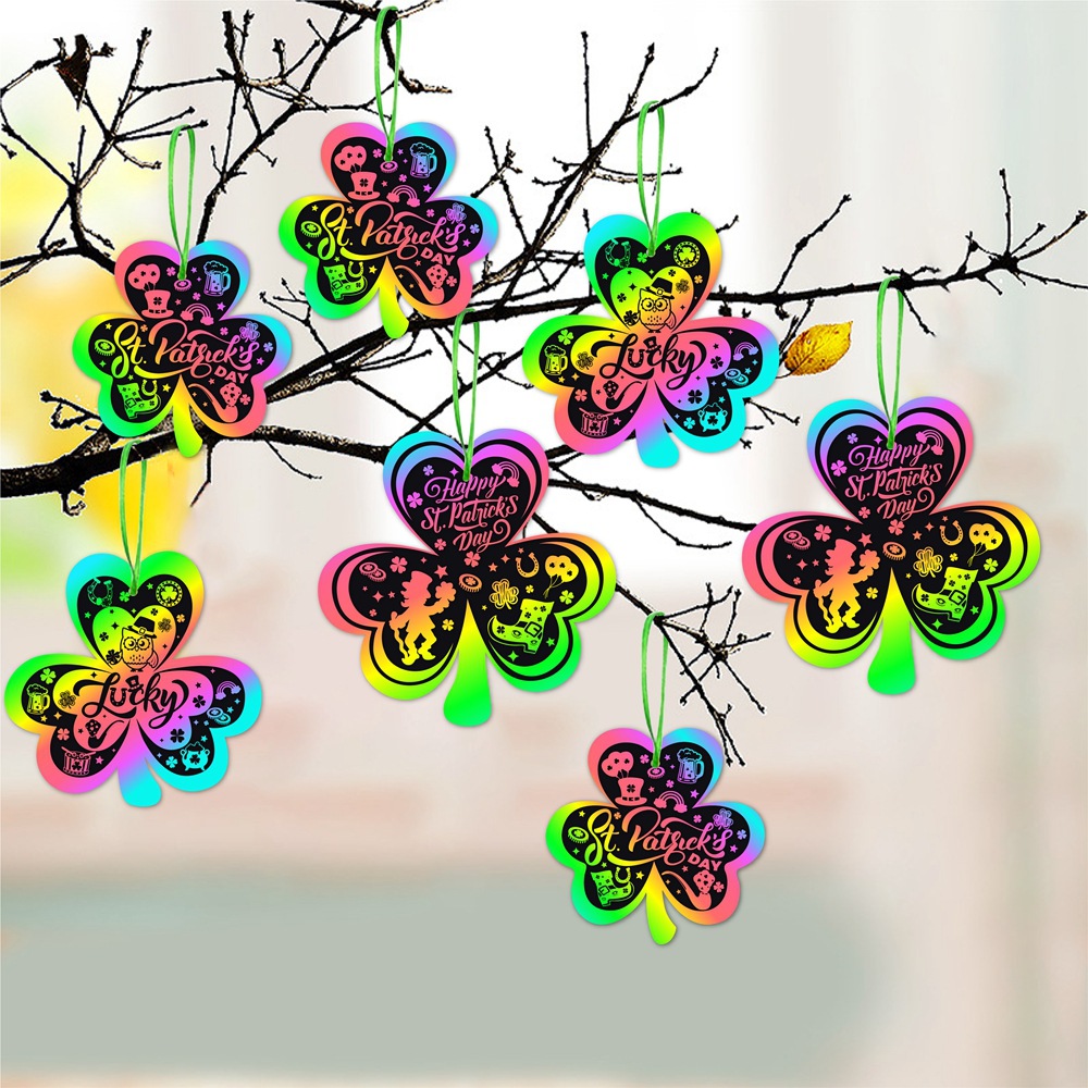 Nuevo estilo transfronterizo Día de San Patricio DIY Scratch Painting Irish Festival de tarjetas de rascar de trébol Adornos festivos