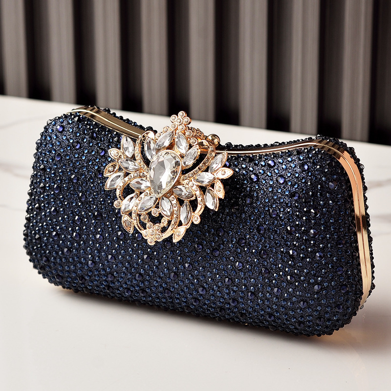 2025 bolsas de cena de diamante de lujo europeas y americanas vestidos de fiesta bolsas de mano de mujeres nobles cheongsam bolsas de fiesta de mujeres