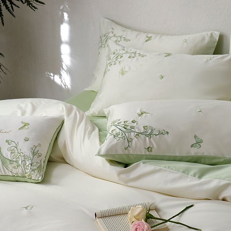 Class a Long-Staple Cotton Embroidery 4-Piece Set, New Model, All-Cotton Fabric, Moisture-Wicking, Breathable, Fade-Resistant, High-End, Elegant Lily of the Valley Design