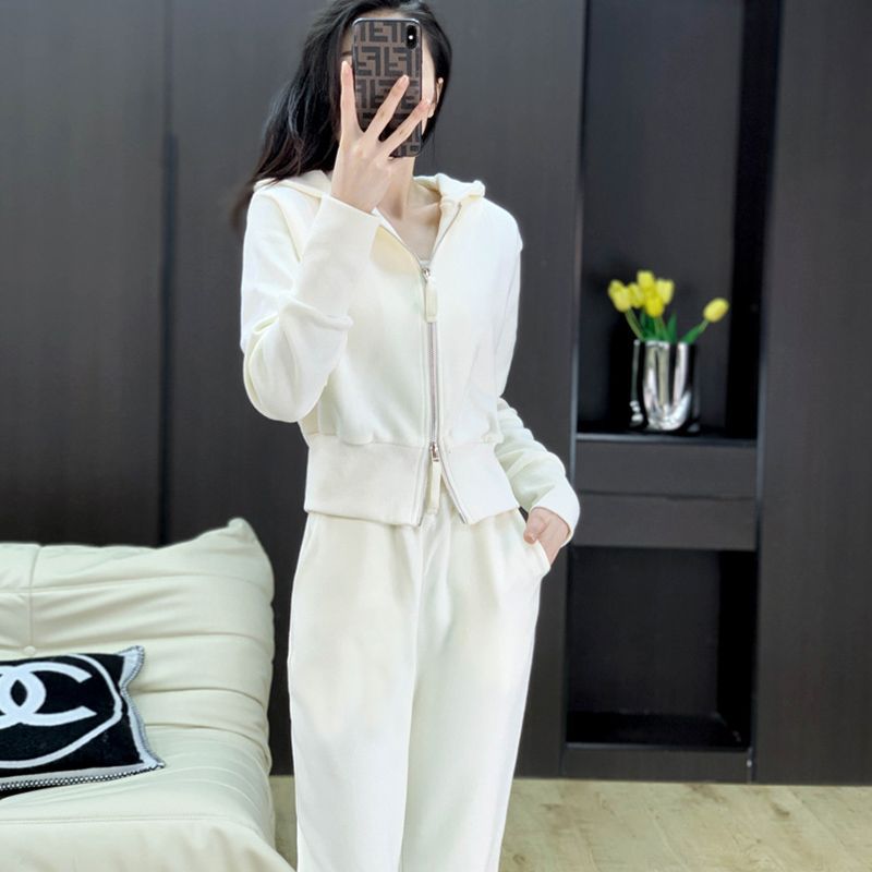 Early Autumn Casual Sports Suit for Women, Autumn Fashion Hooded Sweatshirt and Wide-Leg Pants Two-Piece Set, Height-Enhancing Outfit Complete Set