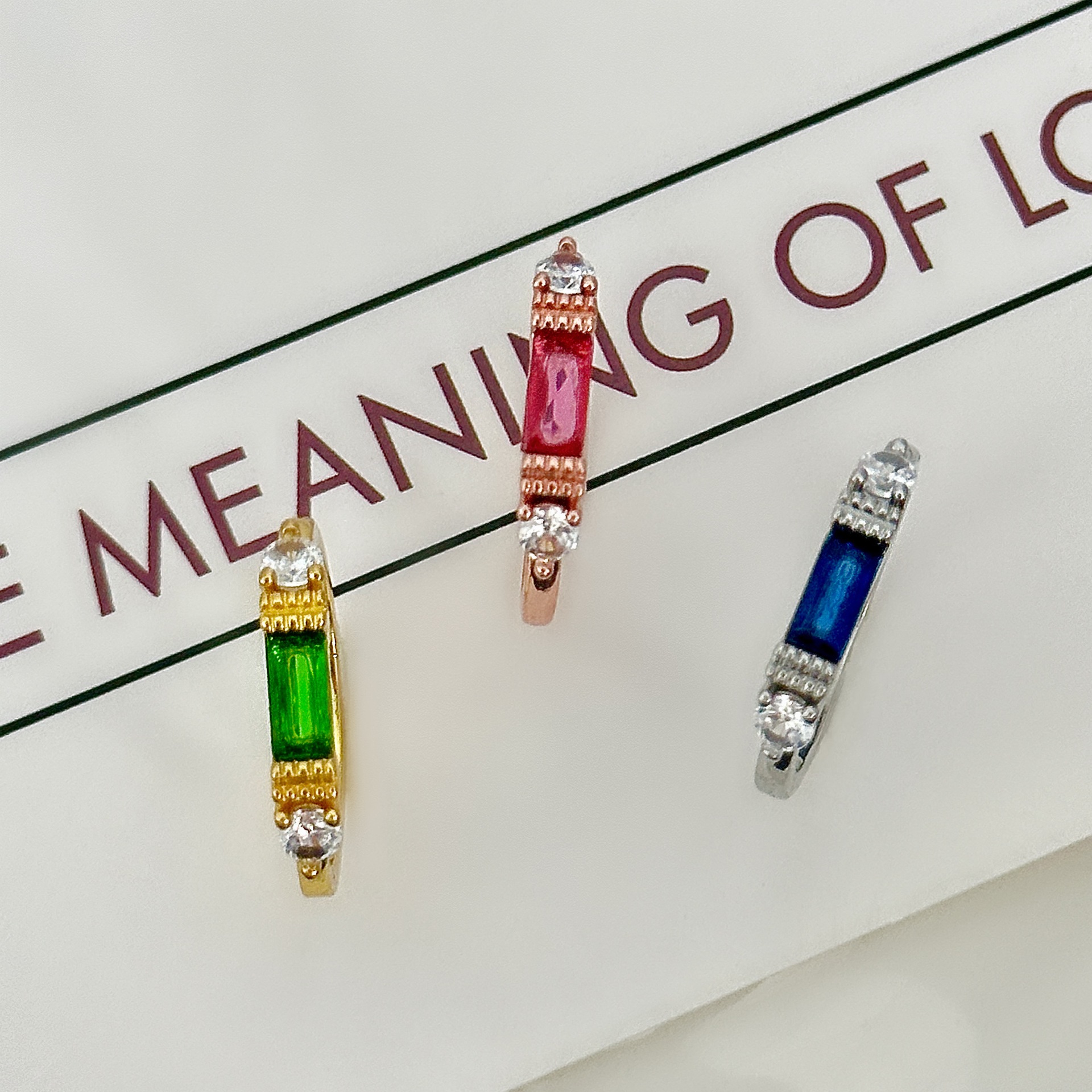 New Amazon Wish European and American Rose Gold Emerald Blue Zirconium Plated 18K Yellow Engagement Ring