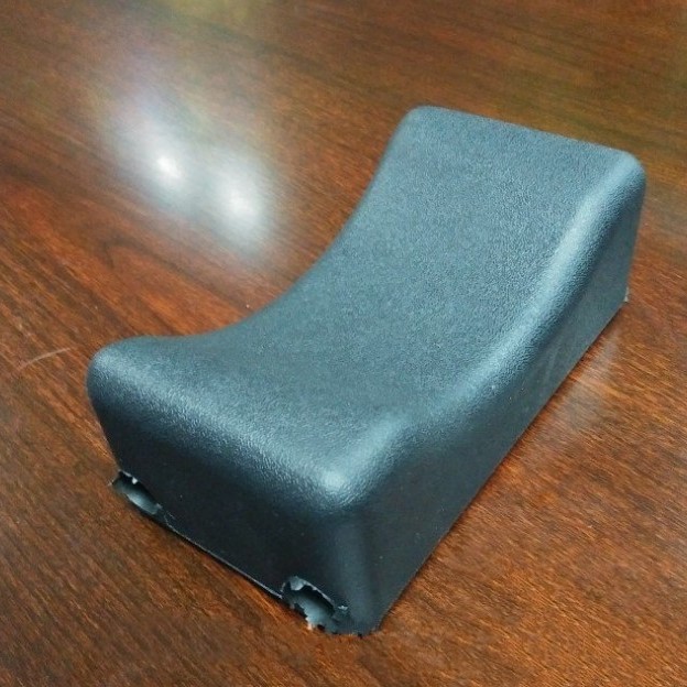 厂家各种PU自结皮扶手PU自结皮发泡医疗器械成型