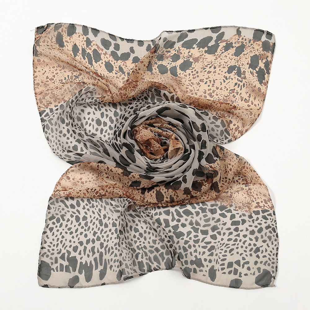 Women's Fashion Leopard Chiffon Patchwork Silk Scarves display picture 2