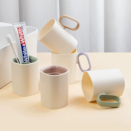 漱口杯;牙签筒;冷水壶