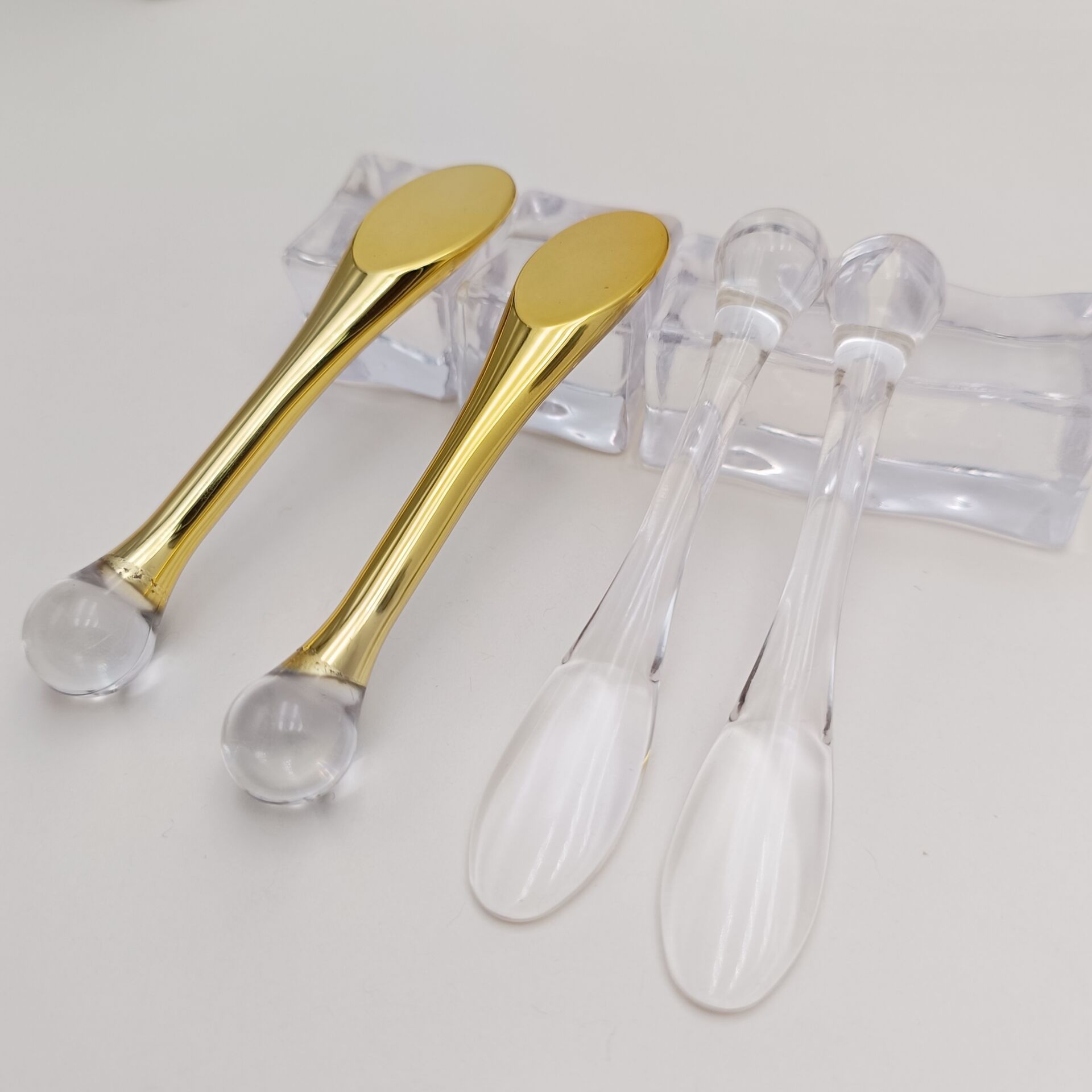 44C092D66C06A7C0BAE7617CD4D972