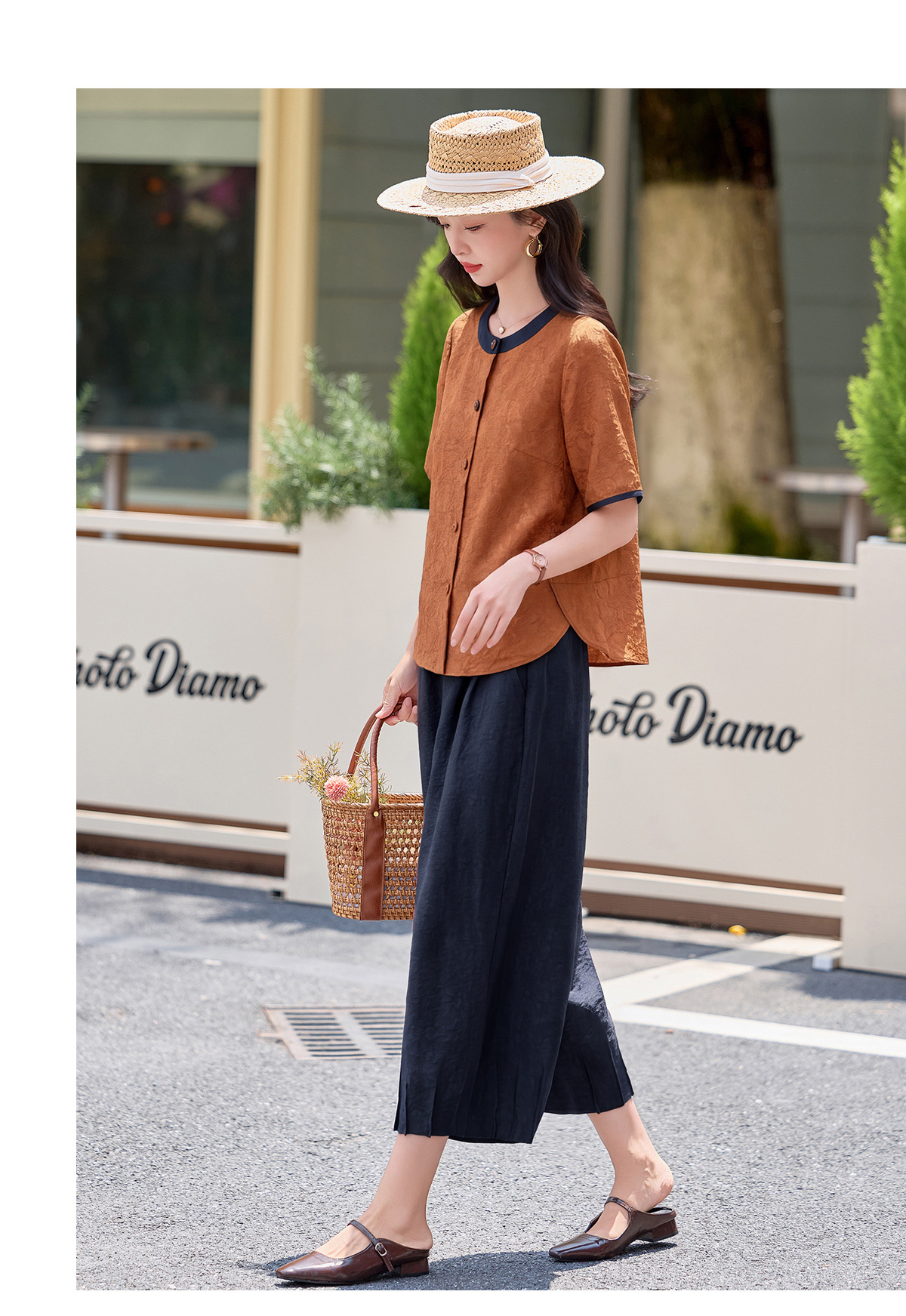 Bộ quần áo nữ hai mảnh gồm áo thun cổ tròn và quần ống đứng dài 9 phần — Cam + Xanh đậm, Vàng + Nâu chi tiết 21