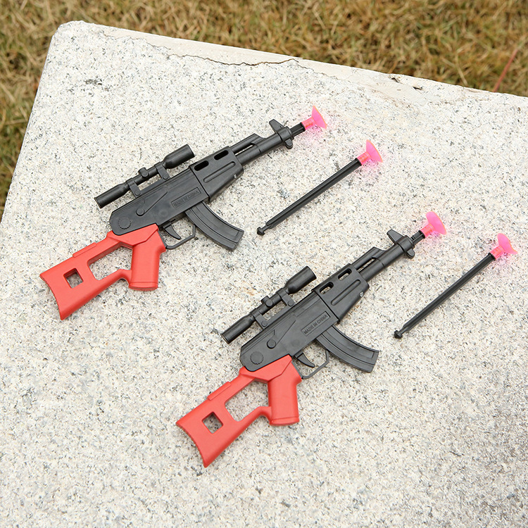 Pequeño revólver de bala suave juegos de disparo para niños padres-hijos interactivos regalos de bala suave para niños mayorista