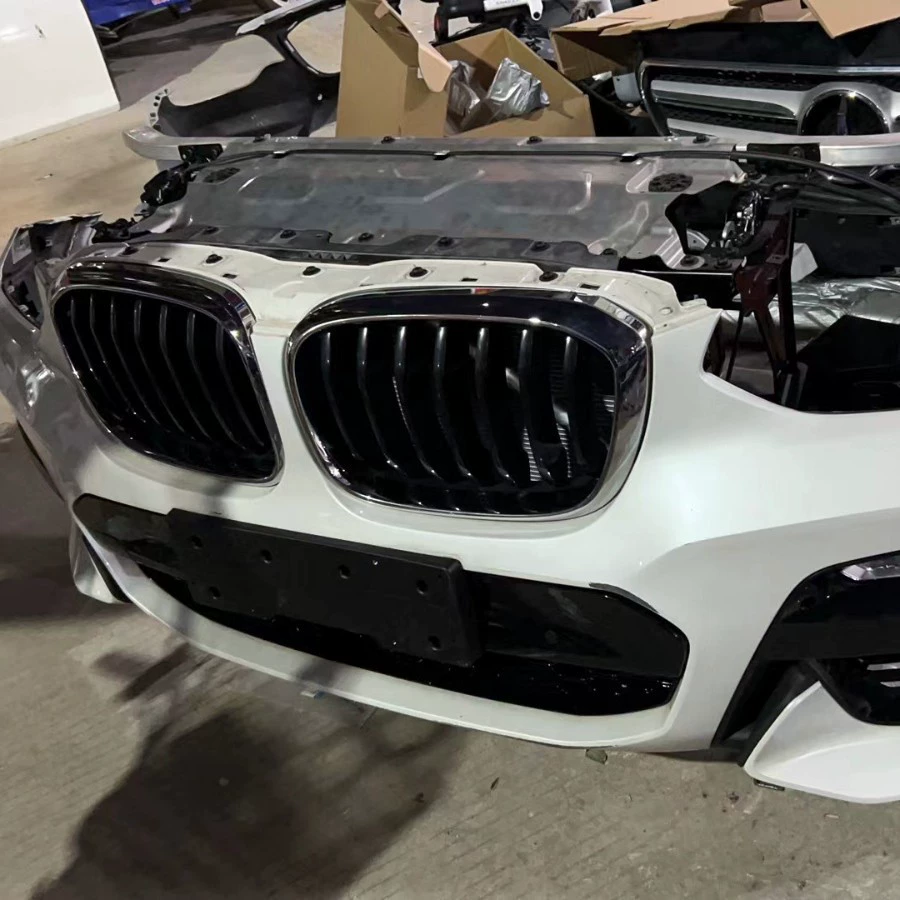Подходит для переднего бампера BMW X4 G02, передняя решетка/рейка? -- The original is messy: "Ahead of the mouth x5 x6 front bumper X7 X1 headlight x2 x3 cover leaf board disassembly part"