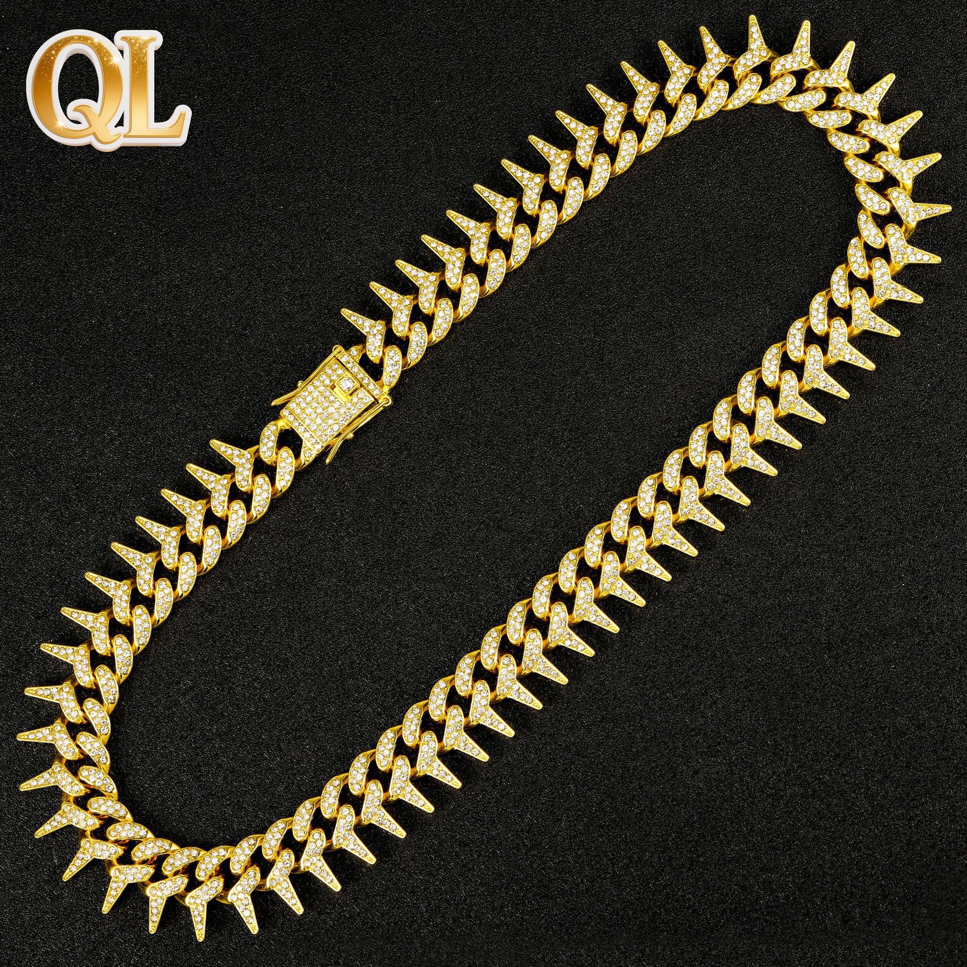 Men's Thorn Blade Pendant Necklace With Full Diamond Inlay_voghion.com