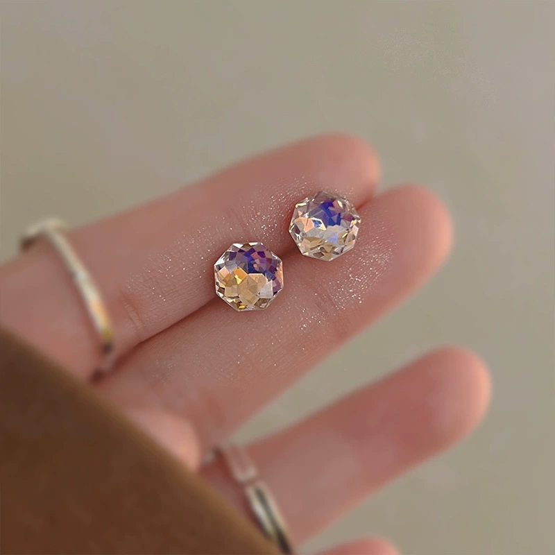 Серьги, ушные клипсы, стиль лёгкой роскоши, стиль высокого качества