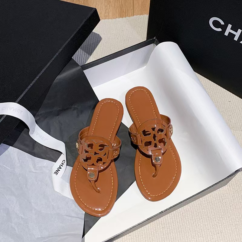 2024 nuevo tipo de zapatillas TB casuales con suela plana para mujeres de verano, zapatos de playa antideslizantes con suela gruesa