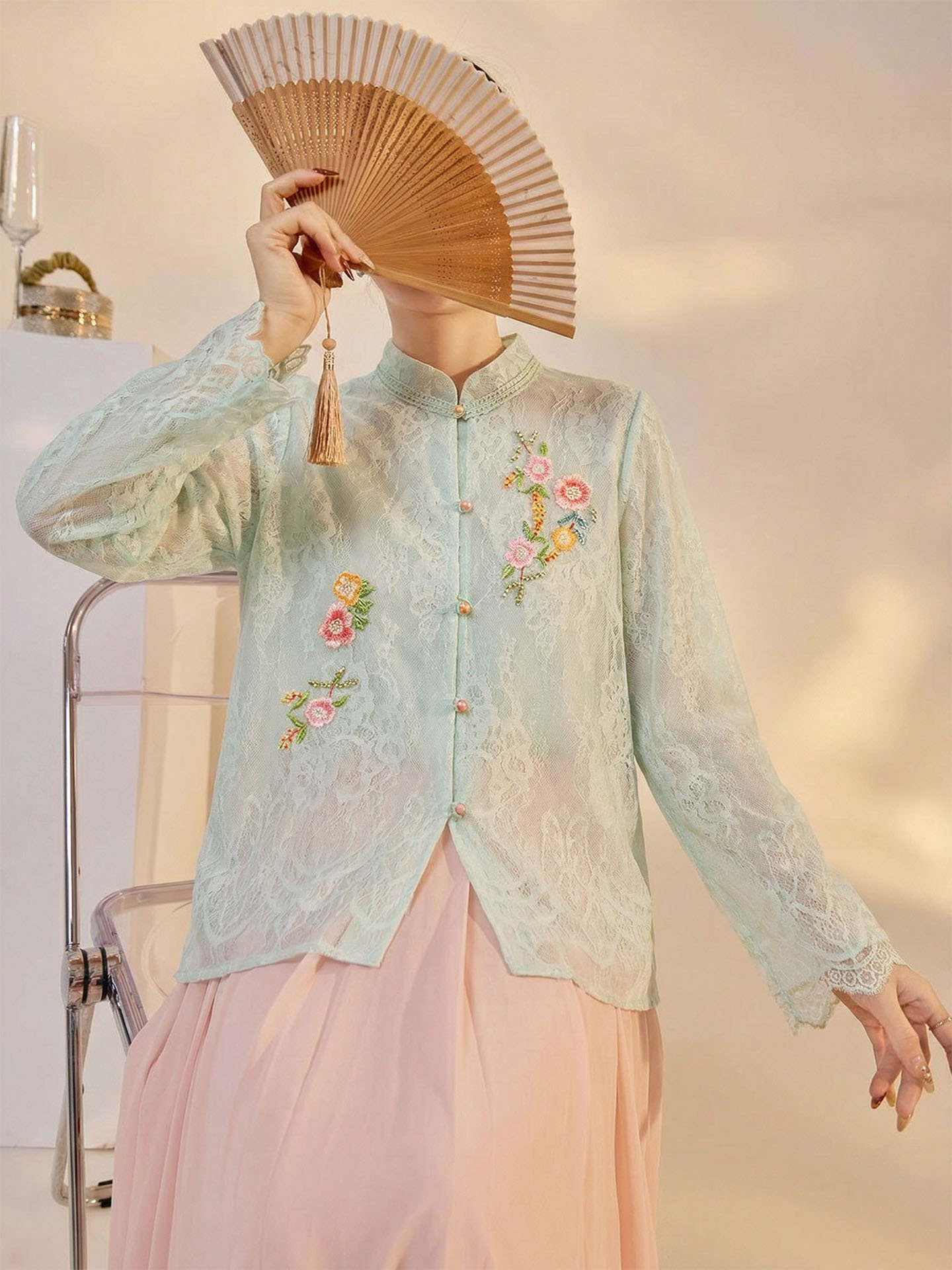 Bộ áo khoác tơ tằm thêu hoa + chân váy maxi phong cách Trung Hoa mới — bộ đồ, nửa váy, áo khoác