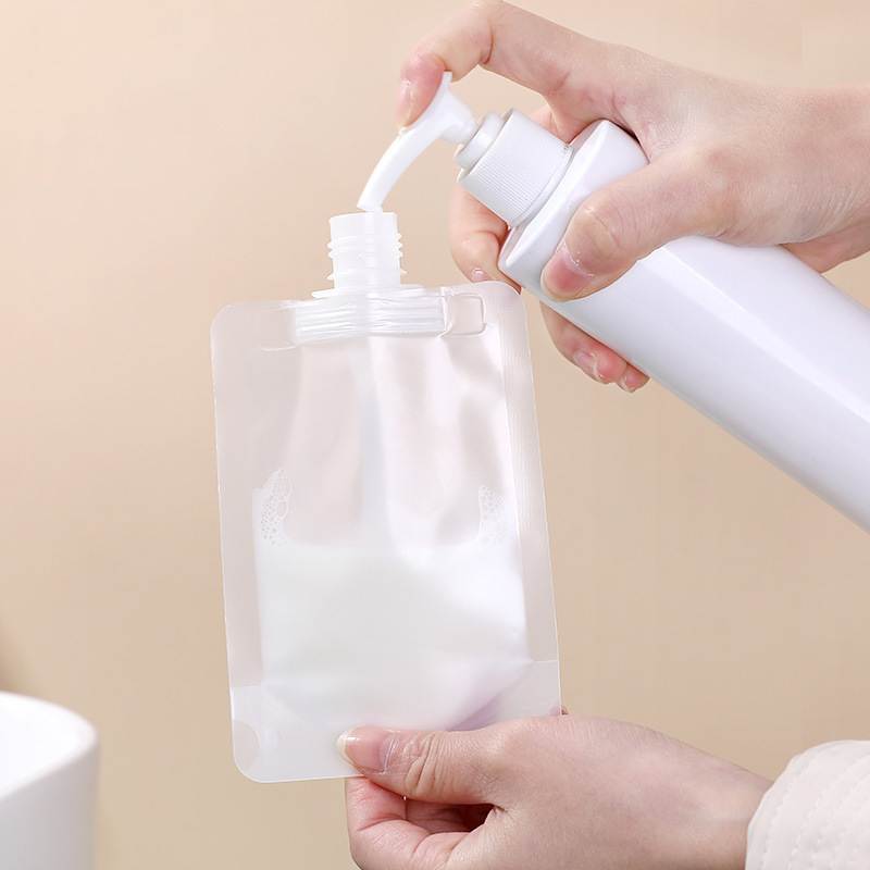 Bolsa de sub-embalaje de viaje cosméticos Gel de ducha Champú portátil pequeño limpiador facial desechable sub-botella traje al por mayor