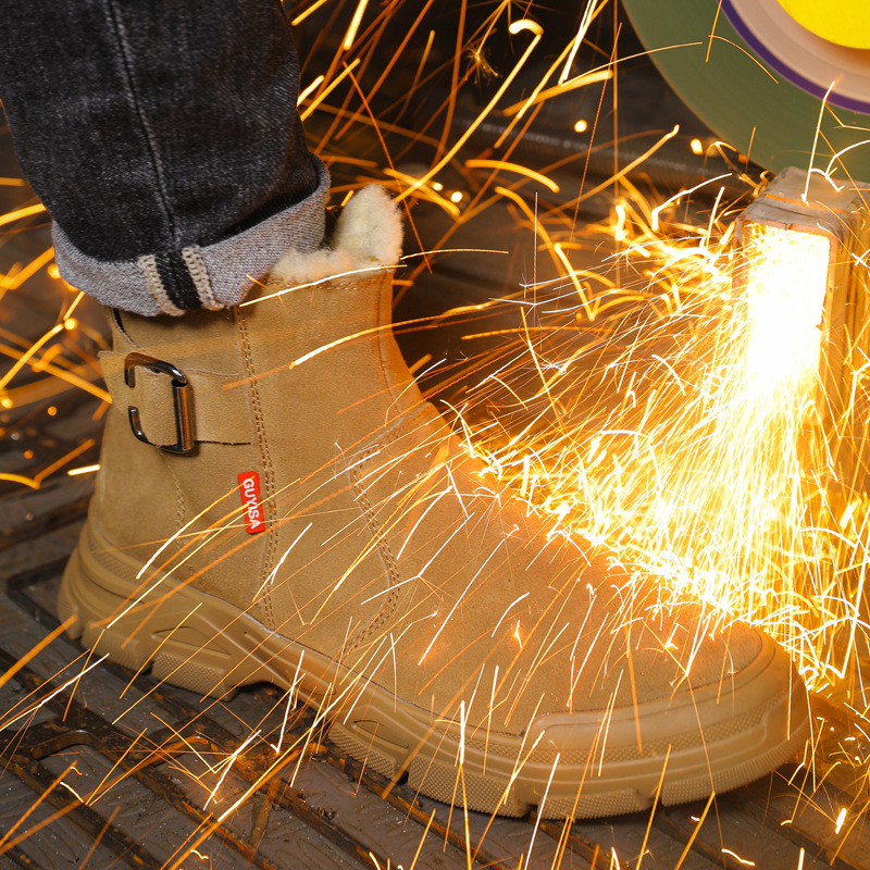 Men's Winter Safety Boots with Steel Toe, Anti-Puncture, Anti-impact, Comfortable, Flame-Resistant, Fleece Lined Welding Boots Wholesale