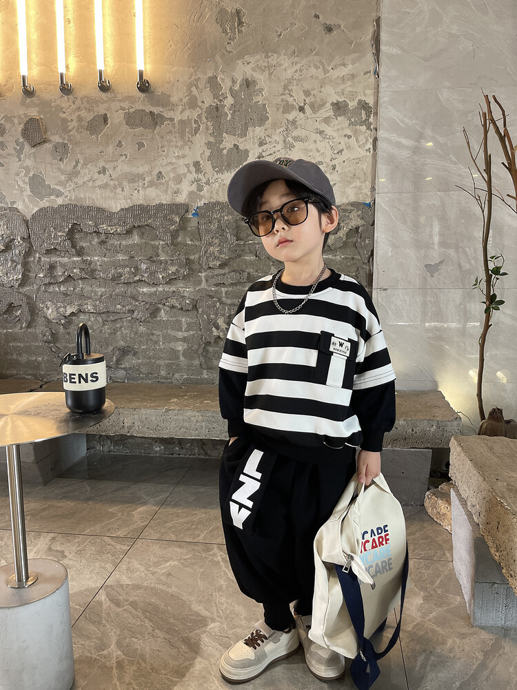 Suéteres de rayas para niños, botas, pantalones, ropa de primavera y otoño, nuevo conjunto de dos piezas moderno y moderno para niños,_voghion.com