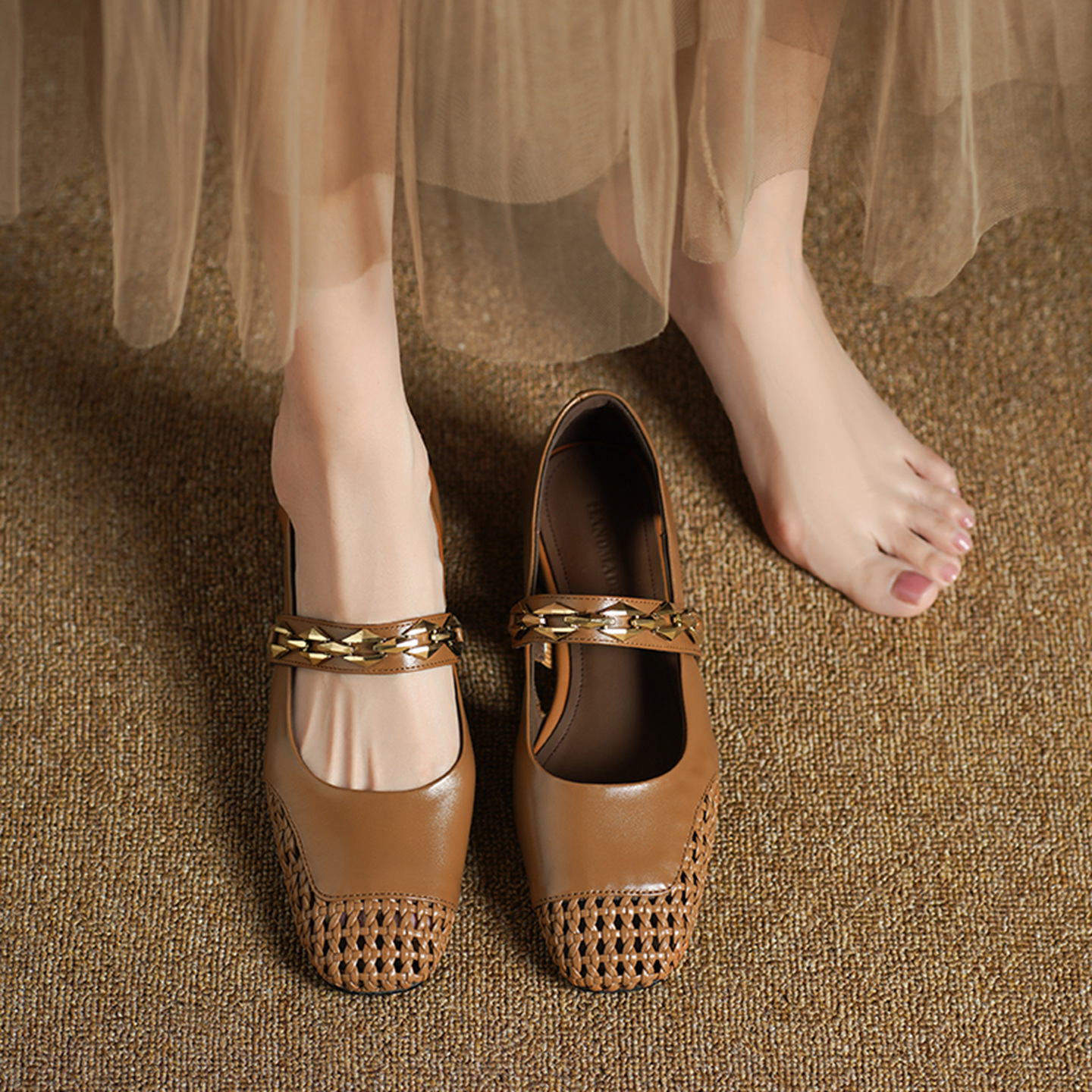 Sandal nữ gót thấp mũi hở quai ngang đế xuồng cỡ lớn 33–43 — đen