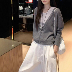 真两件设计感撞色长袖上衣女早秋今年流行宽松短款毛衣其他