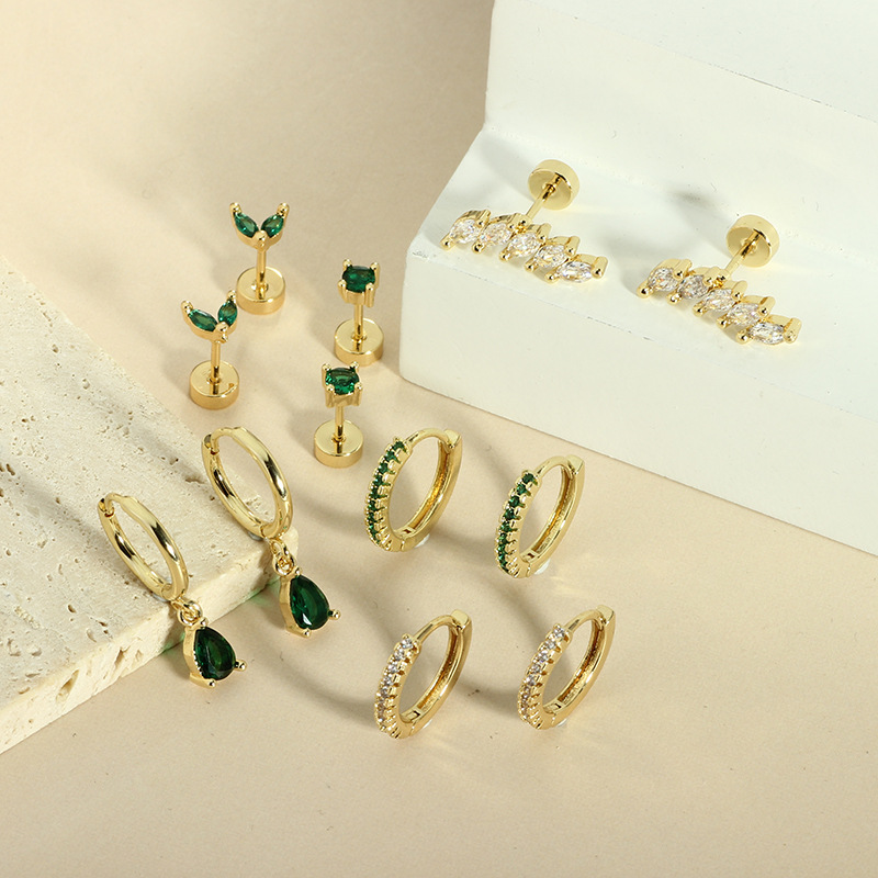 Emerald Zircon Star Flat Back Stud Earrings Women 316L Surgical Steel Cartilage Jewelry 2024 Summer detail image 7