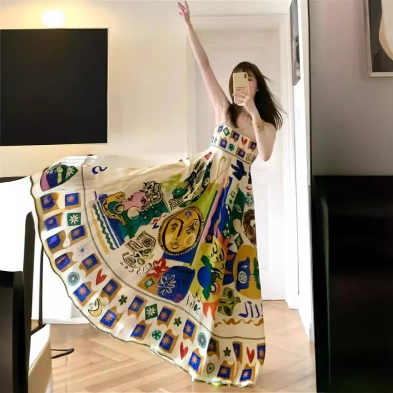 Niche Graffiti Print Sling dress Women's Summer New Retro Vacation Ethnic Style Tight Waist Seaside Beach Dress