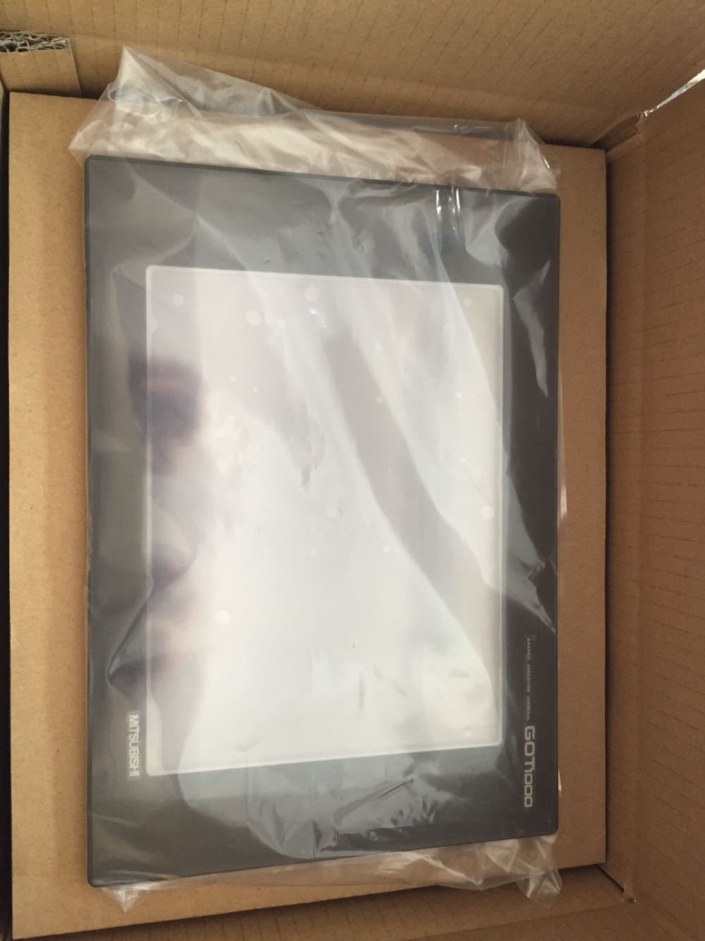 原装三菱触摸屏GT1575-VNBA/VNBD/VTBA/VTBD/STBA/STBD