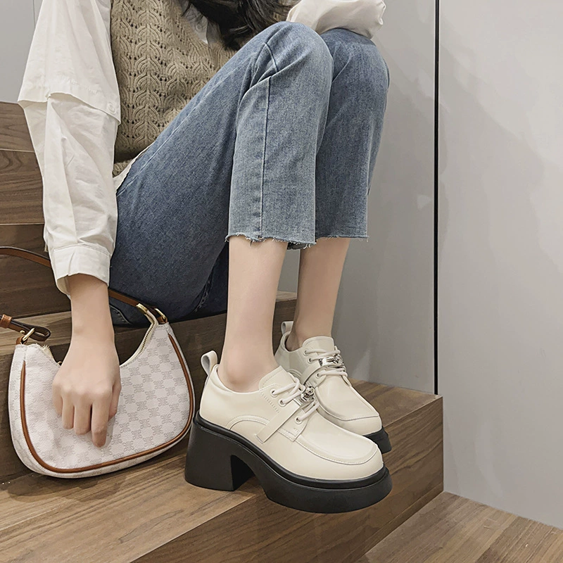 Модный БРЕНД Интернет-знаменитости Ретро в британском стиле маленькие кожаные туфли на шнуровке 2023 новые модные универсальные кожаные лоферы на платформе для женщин