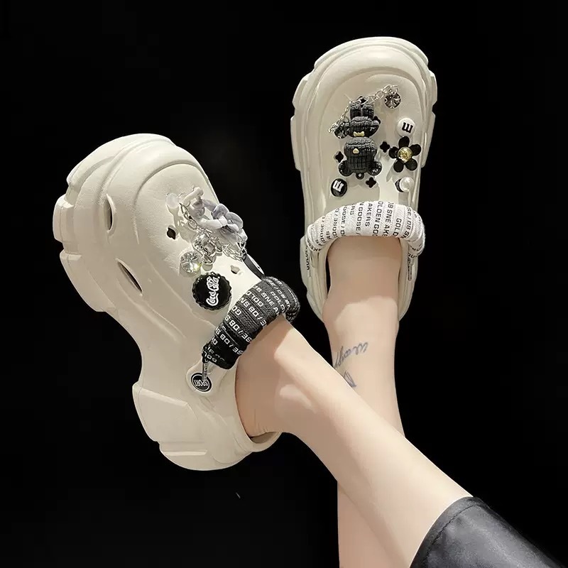 超厚手の人気の汗ばむ犬の下駄女性用 2023 厚底ビーチシューズインターネットセレブ身長増加サンダルとスリッパアウターウェア卸売|undefined