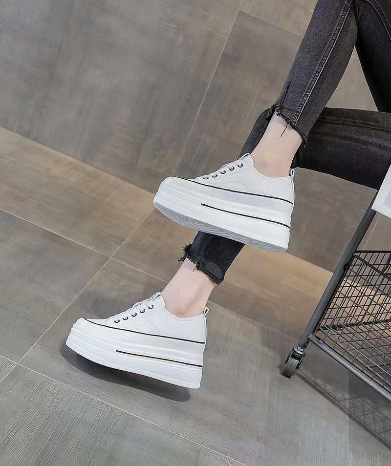 Comfortable White Women's Stiletto Pumps For Spring And Autumn_voghion.com
