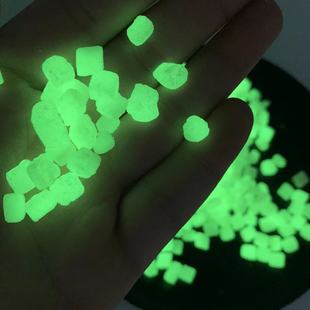 Direct Supply of Luminous Stone, Luminous Stone for Pavement Landscaping, Multi-Specification Luminous Gravel, Fish Tank Decoration Resin Fluorescent Stone