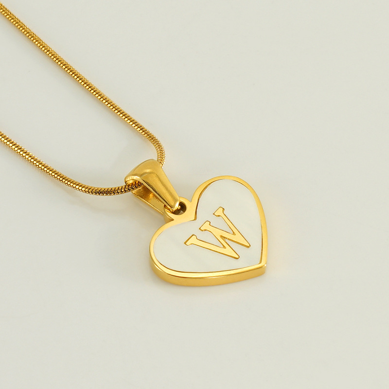 Transfronterizo ins estilo simple titanio acero Shell 26 letras inglesas amor colgante hembra 18K Acero inoxidable carta collar hembra