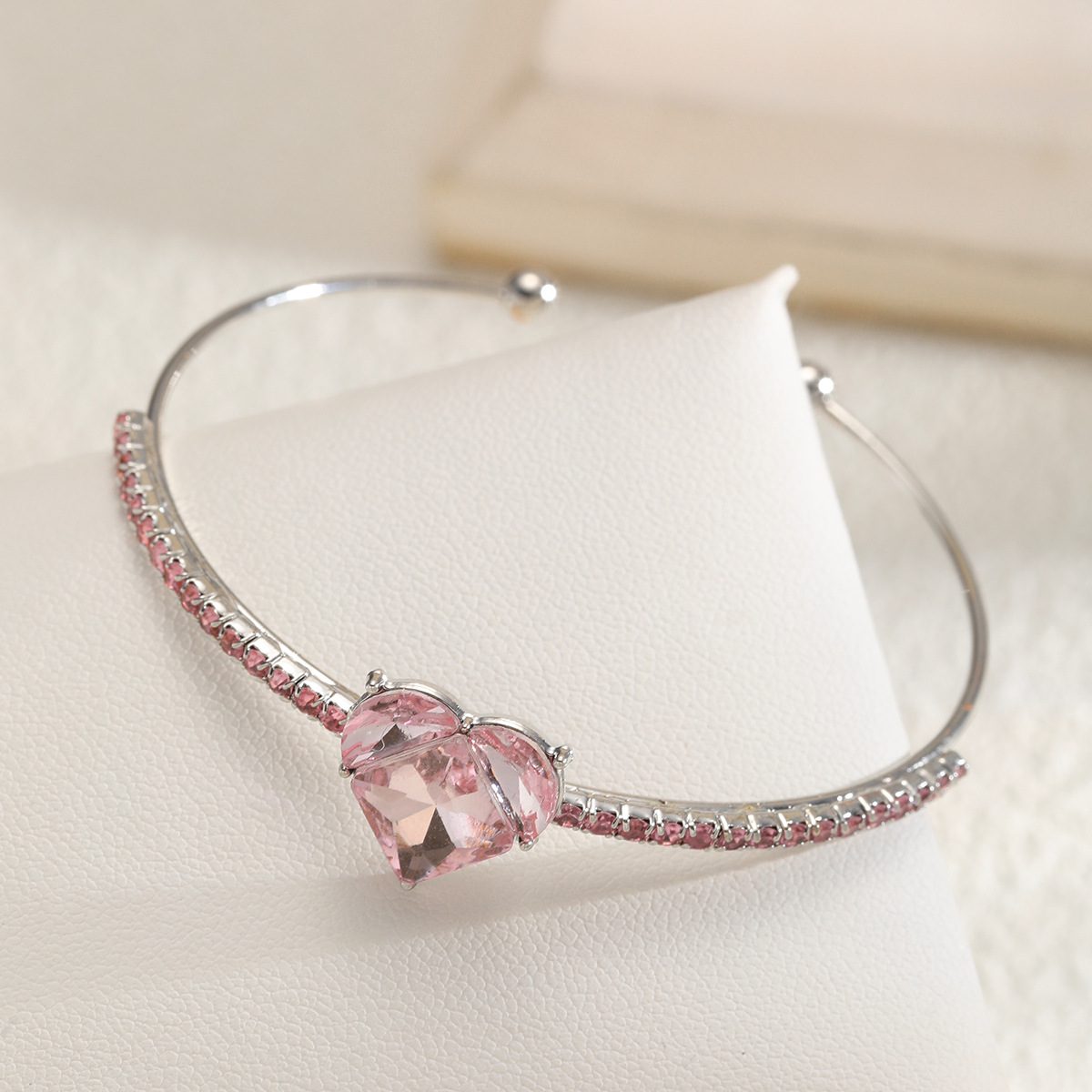 Pink Diamond Heart Zircon Bracelet Simple Design Jewellery_voghion.com