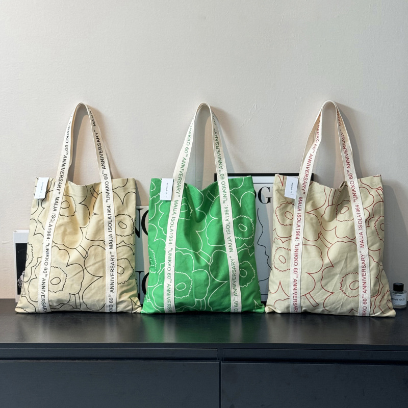 キャンバスバッグ北欧フィンランドフラワーレタープリントトートバッグファッションカジュアル大容量環境に優しいポータブルショッピングバッグ