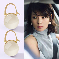 韓国2025年新作トレンドイヤリング 高級感 軽贅沢 レッドキャッツアイイヤリング 電気メッキ 多用途 アイスジェムイヤリング ピアス レディース