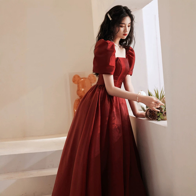 Toast Dress Bride Burgundy High-end Wedding Dress Female Escaped Princess Engagement Dress Small Pregnant Women Can Wear Toast Dress Bride Burgundy High-end Wedding Dress Female Escaped Princess Engagement Dress Small Pregnant Women Can Wear