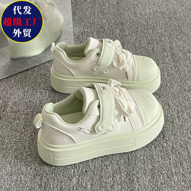 Cute white sneakers for women, 2026 new model, thick-soled, height-increasing, suitable for pairing with wide-leg pants, student casual sneakers, trendy on Instagram Cute white sneakers for women, 2026 new model, thick-soled, height-increasing, suitable for pairing with wide-leg pants, student casual sneakers, trendy on Instagram