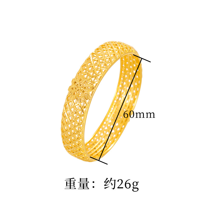 Vintage tallado hueco flor pulsera ancho hombres y mujeres pulsera de aleación de cobre imitación tejida estilo nacional ingeniosa fábrica al por mayor