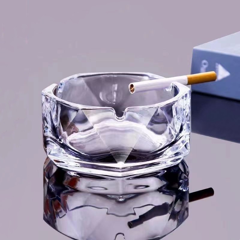 Creative and Personal Trendy Light Luxury Irregular Ashtray for Living Room and Office Geometric Ashtray
